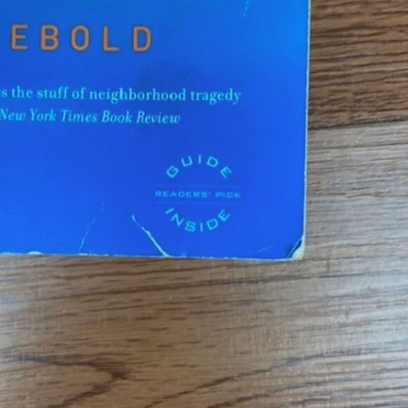 Free when Bundled! The Lovely Bones by Alice Sebold - Picture 3 of 7